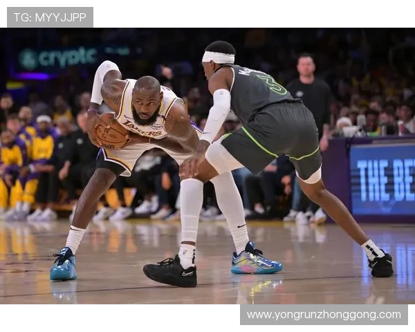 360直播快船对决湖人精彩赛事回顾与分析全场亮点不容错过