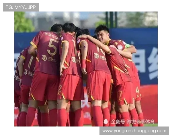 天山雪豹迎战广州恒大力争胜利展现球队实力与斗志