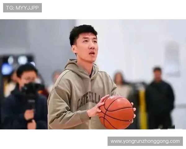 韩硕：从篮球场上的新星到职业生涯的多重转折与成长之路