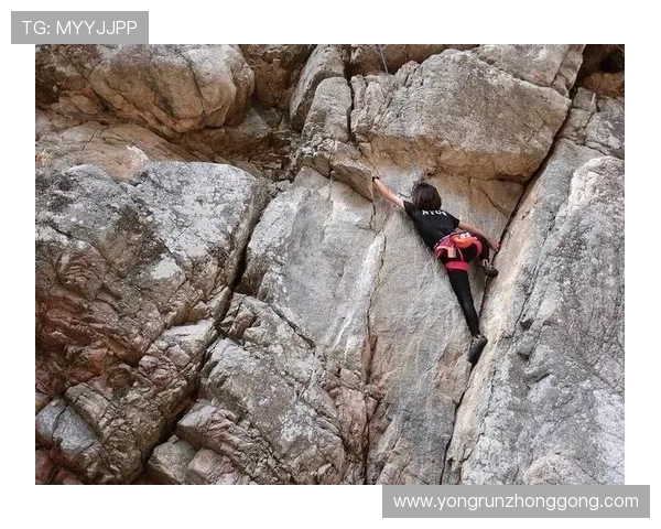 上海攀岩队耐力训练揭秘探索攀岩运动的极限与挑战