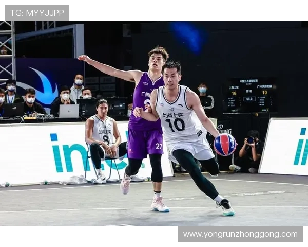 成都篮球队与上海篮球队实力对比赛后分析与总结