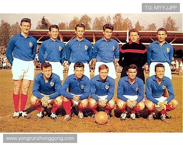 成都足球队团队协作深度解析与其他球队的对比研究